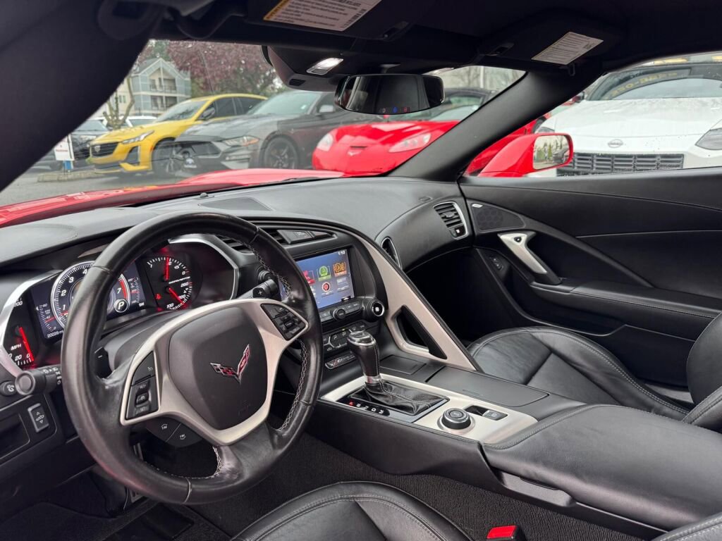 Used 2015 Chevrolet Corvette Stingray image 13