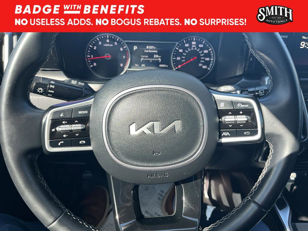 Used 2023 Kia Sorento S image 16