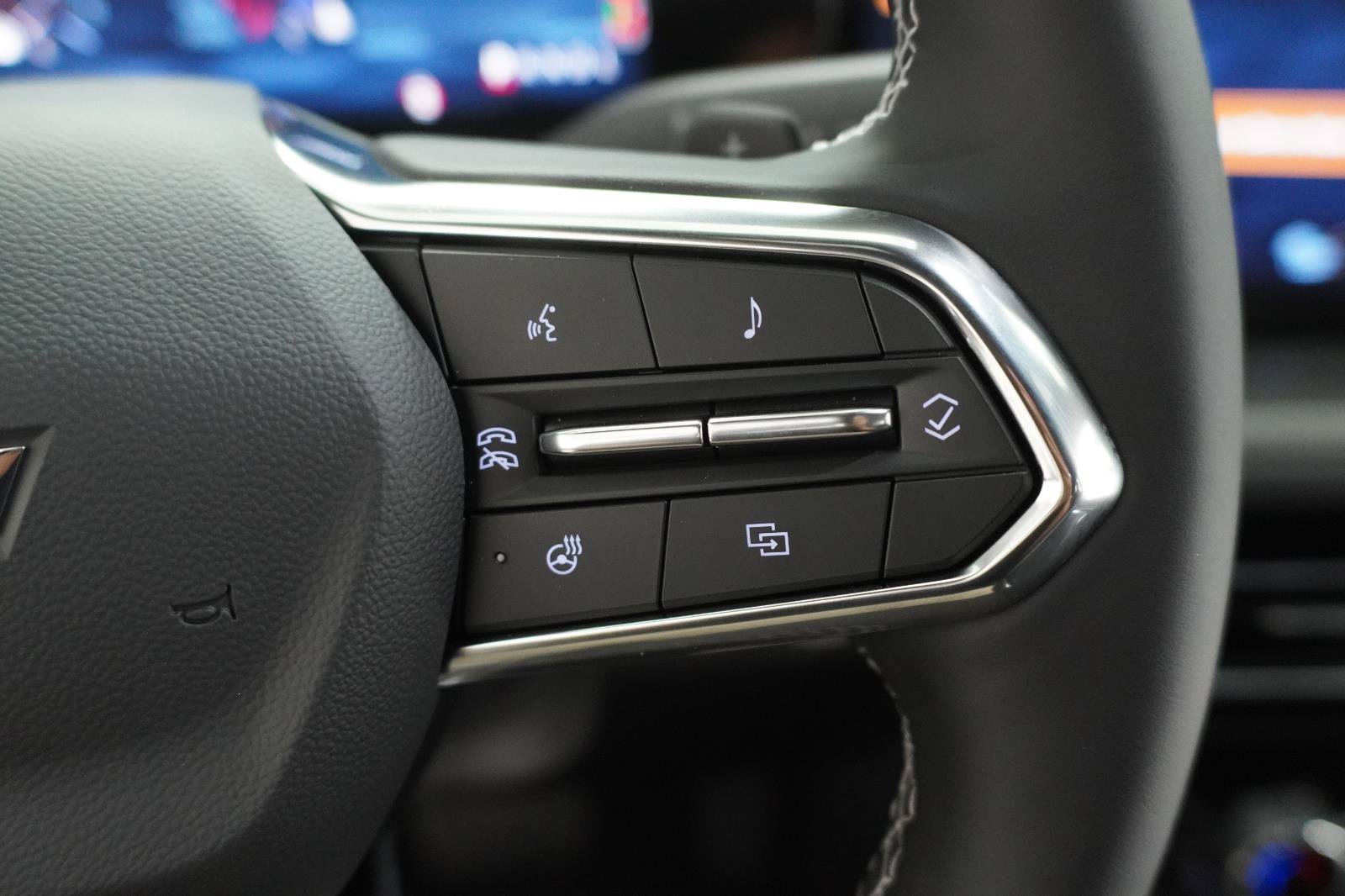 New 2026 Chevrolet Traverse LT FWD image 11