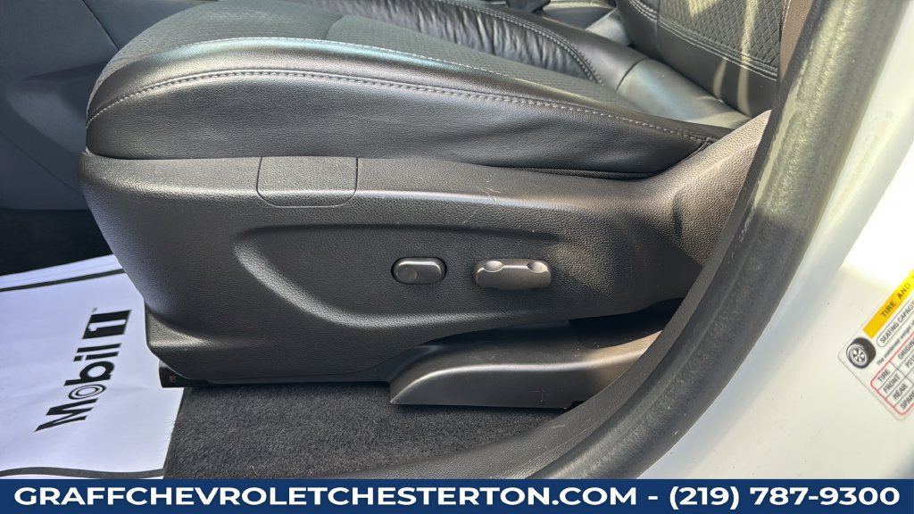 Used 2017 Buick Encore Sport Touring w/ Safety Package FWD image 25