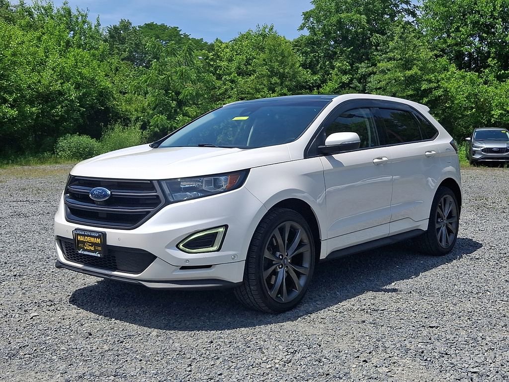 Used 2015 Ford Edge Sport w/ Equipment Group 401A AWD/4WD image 3