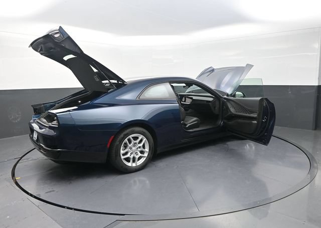 Used 2025 Dodge Charger Daytona R/T w/ Sun & Sound Package AWD/4WD image 34