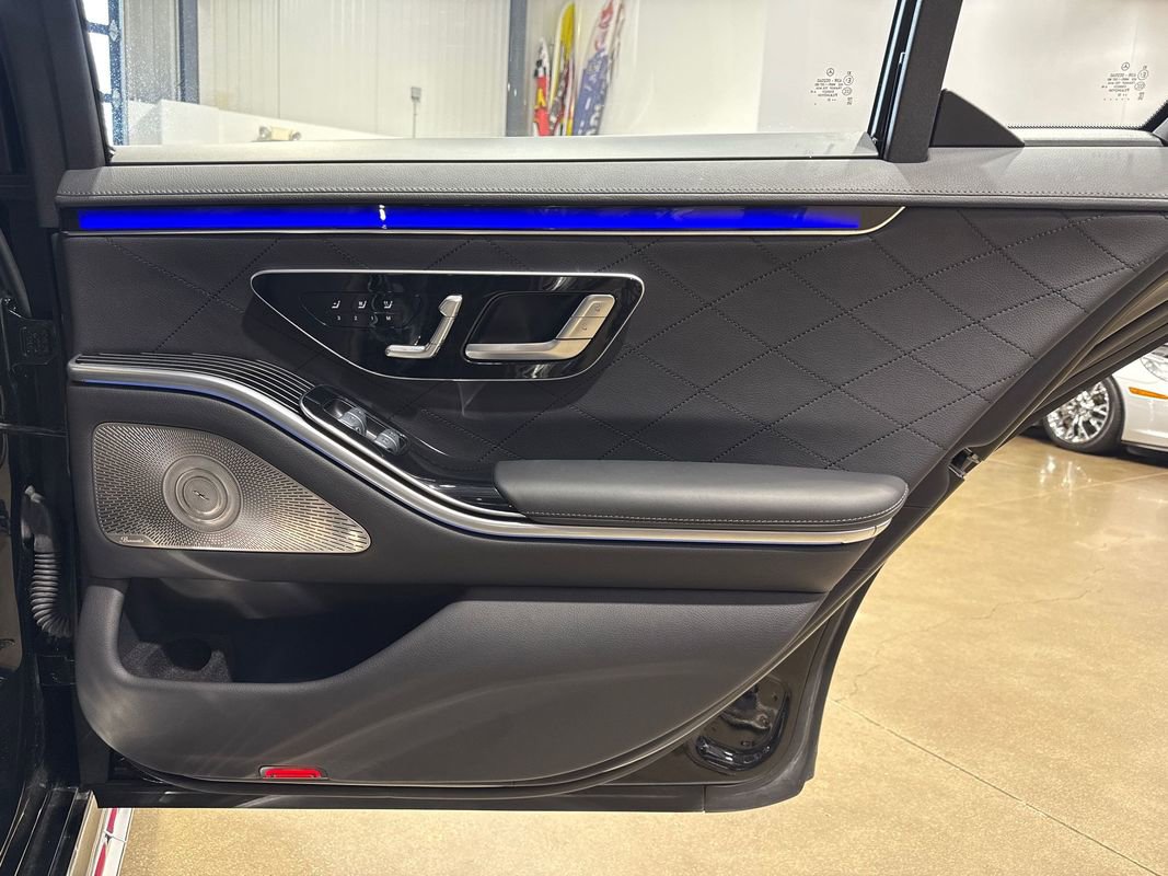 Used 2023 Mercedes-Benz S 580 4MATIC Sedan image 56