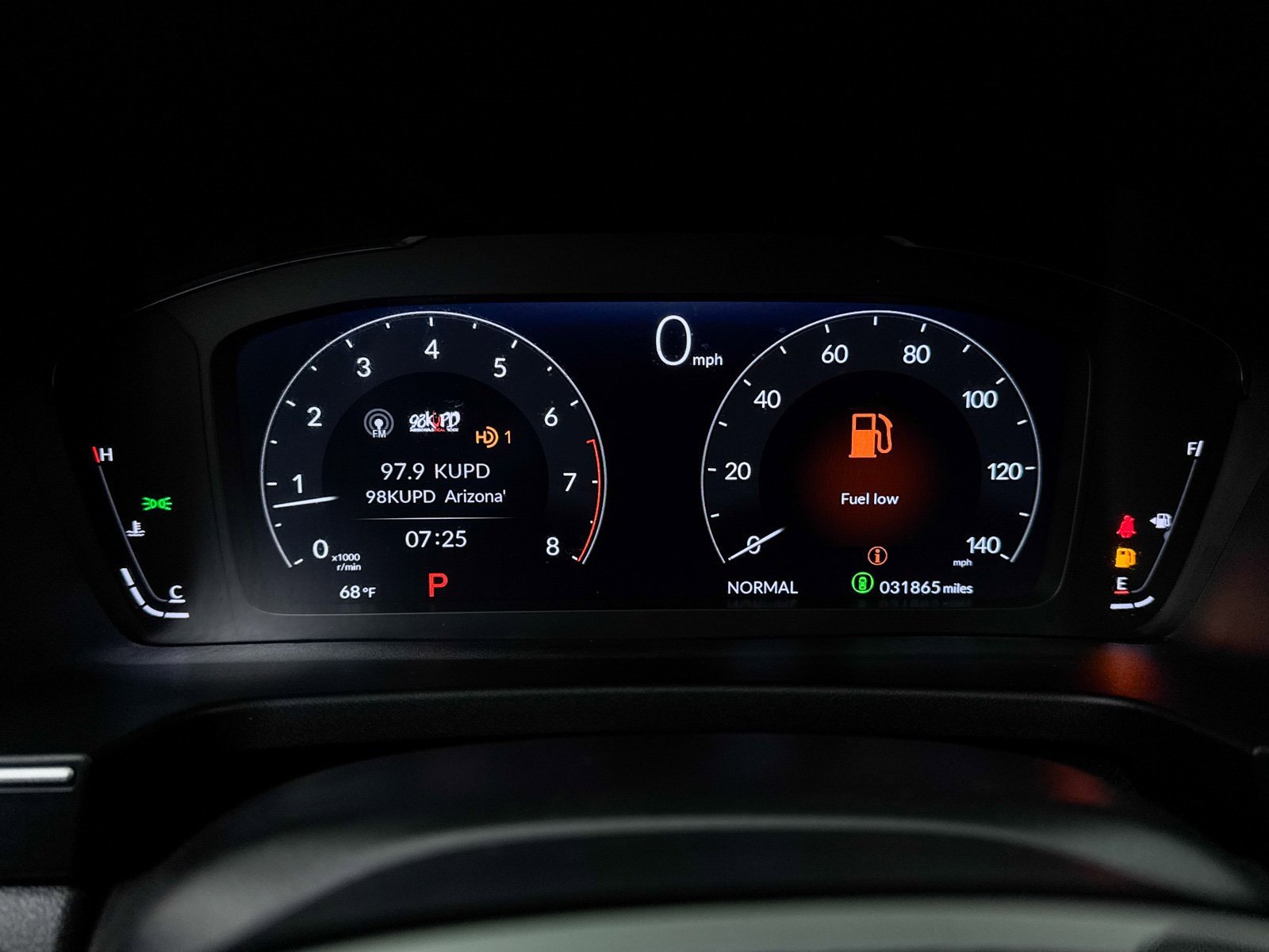 Used 2023 Honda Pilot Elite image 22