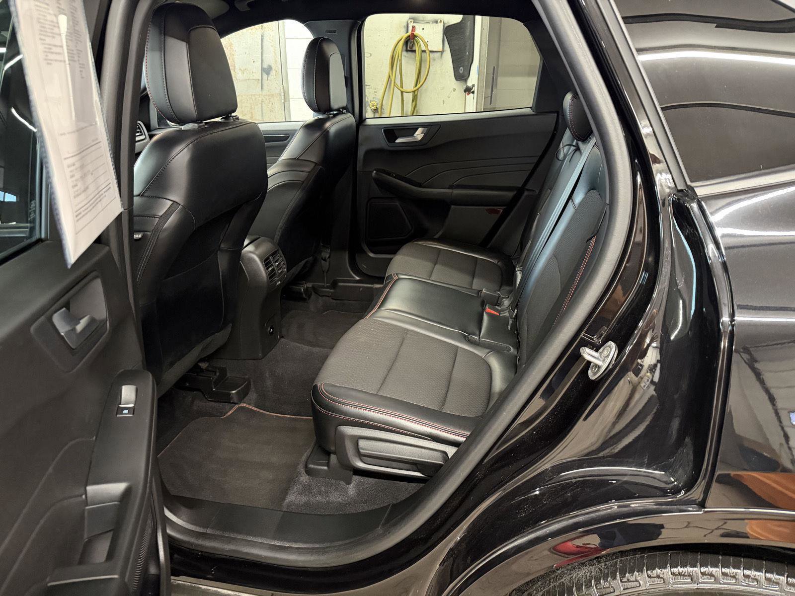 Used 2023 Ford Escape ST-Line w/ Tech Pack #1 image 24
