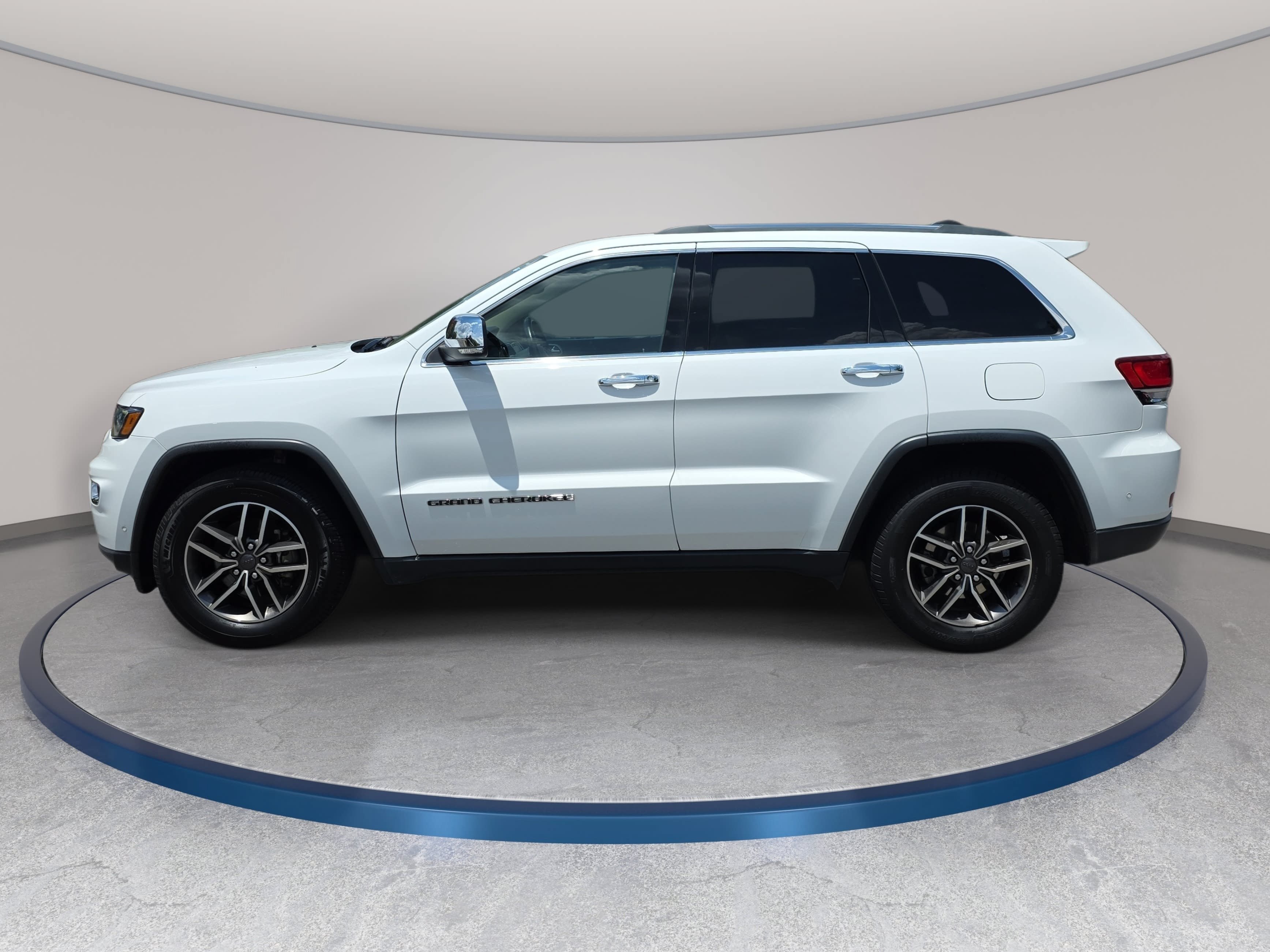 Used 2020 Jeep Grand Cherokee Limited w/ Luxury Group II AWD/4WD image 8