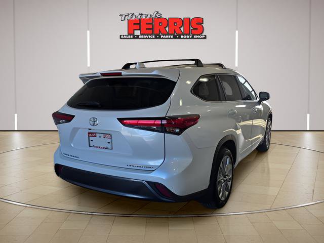 Used 2022 Toyota Highlander Limited AWD/4WD image 5