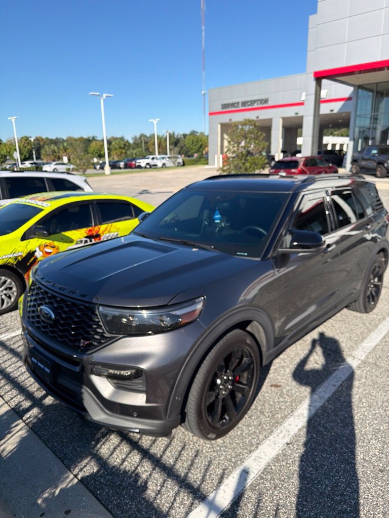 Used 2020 Ford Explorer ST w/ ST Street Pack AWD/4WD image 2