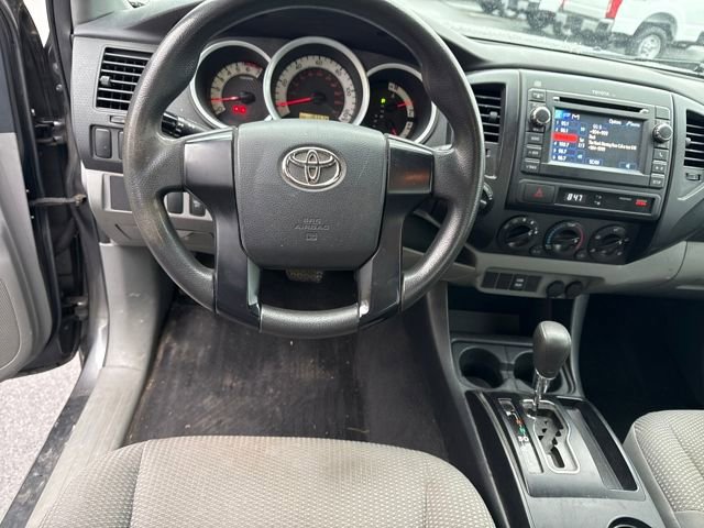 Used 2013 Toyota Tacoma 4x4 Regular Cab image 17