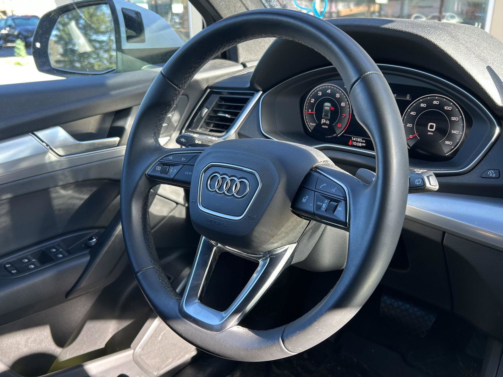 Used 2024 Audi Q5 2.0T Premium image 24