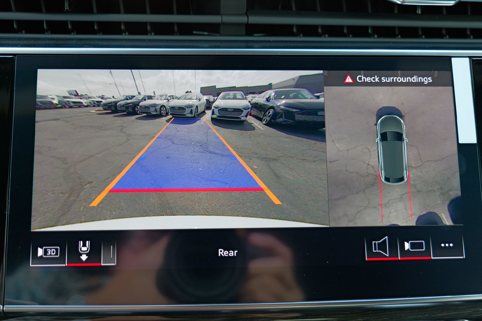 New 2025 Audi Q8 Premium Plus image 19