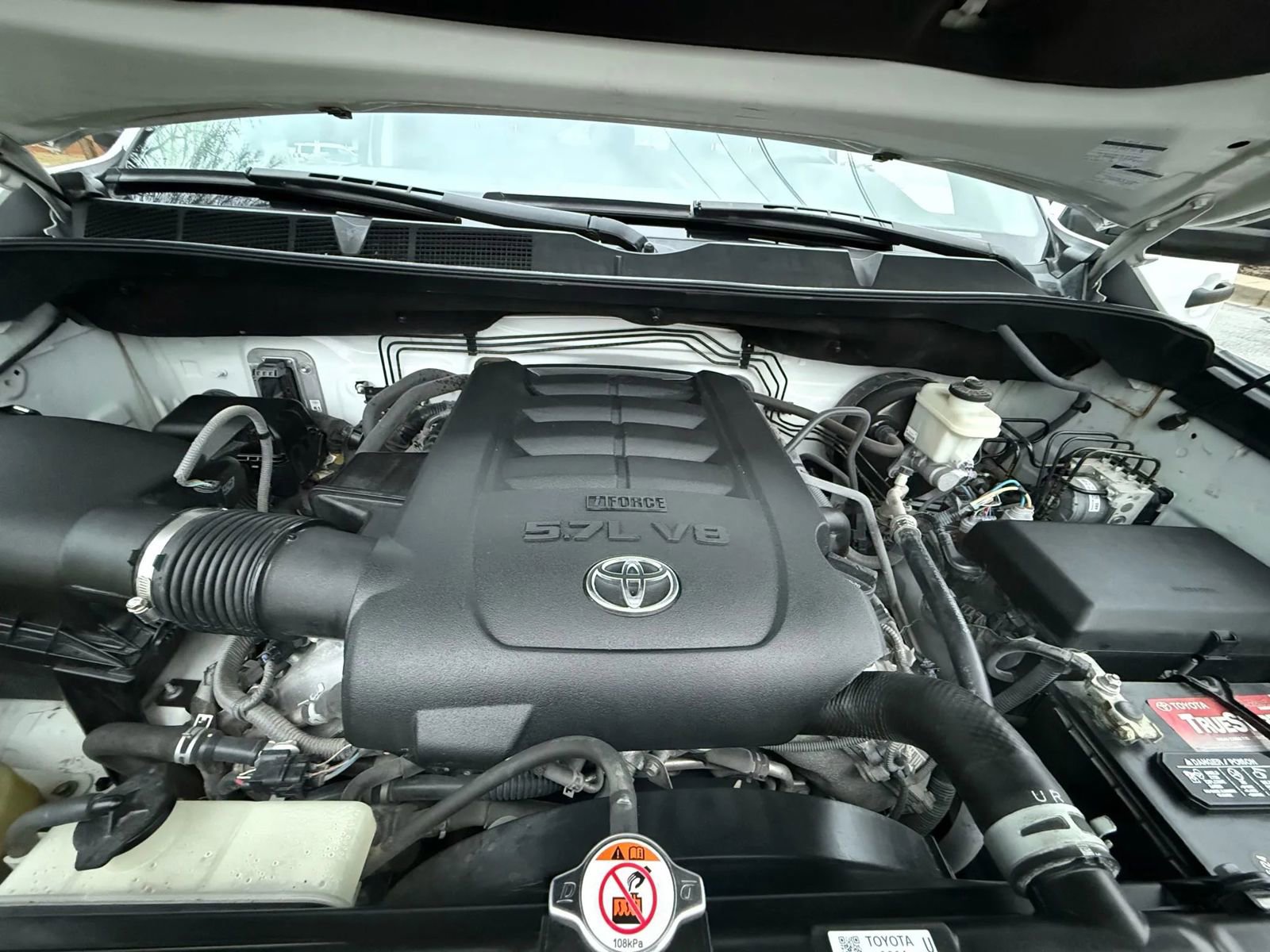 Used 2018 Toyota Tundra SR5 image 16
