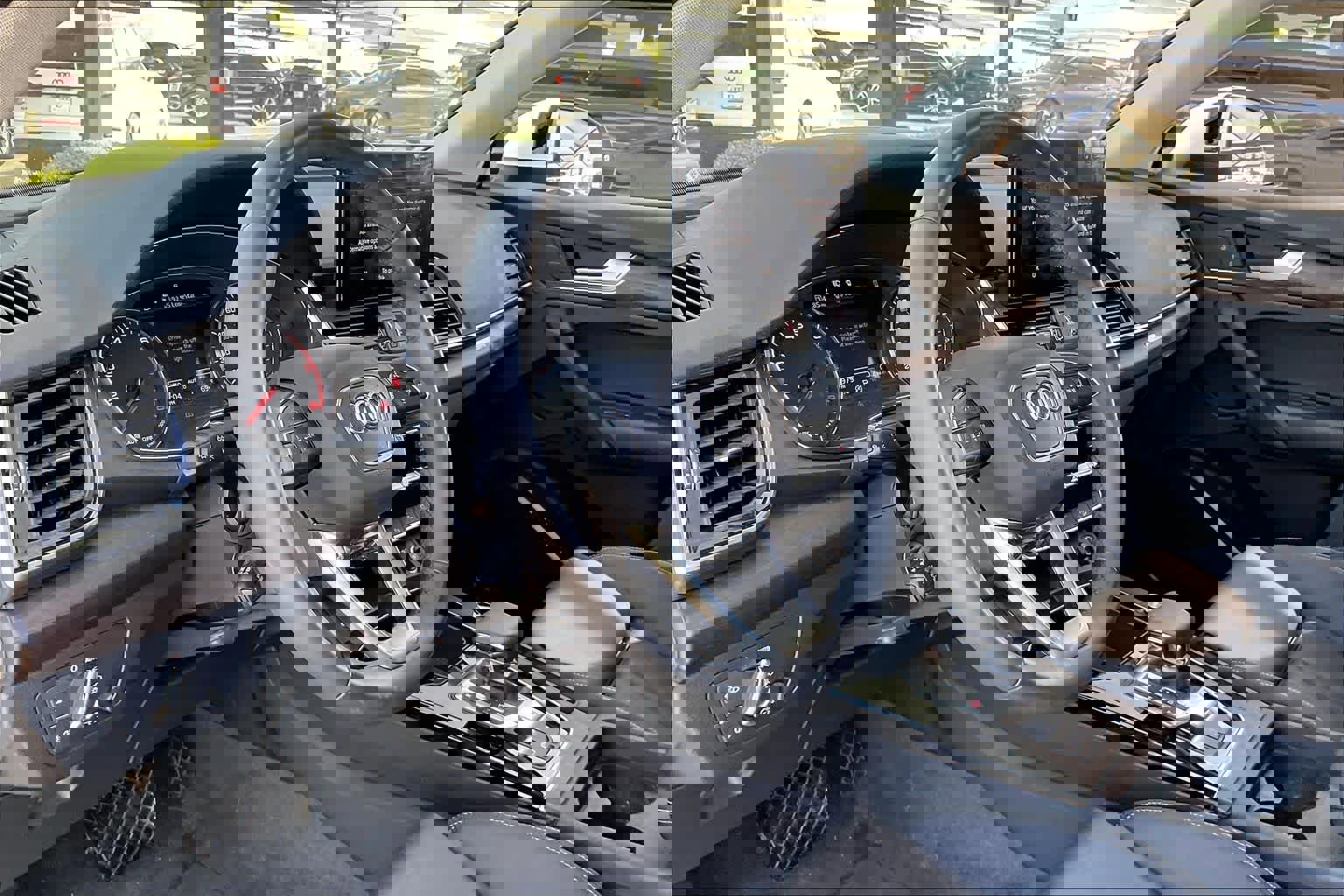 Used 2024 Audi Q5 2.0T Premium w/ Convenience Package image 17