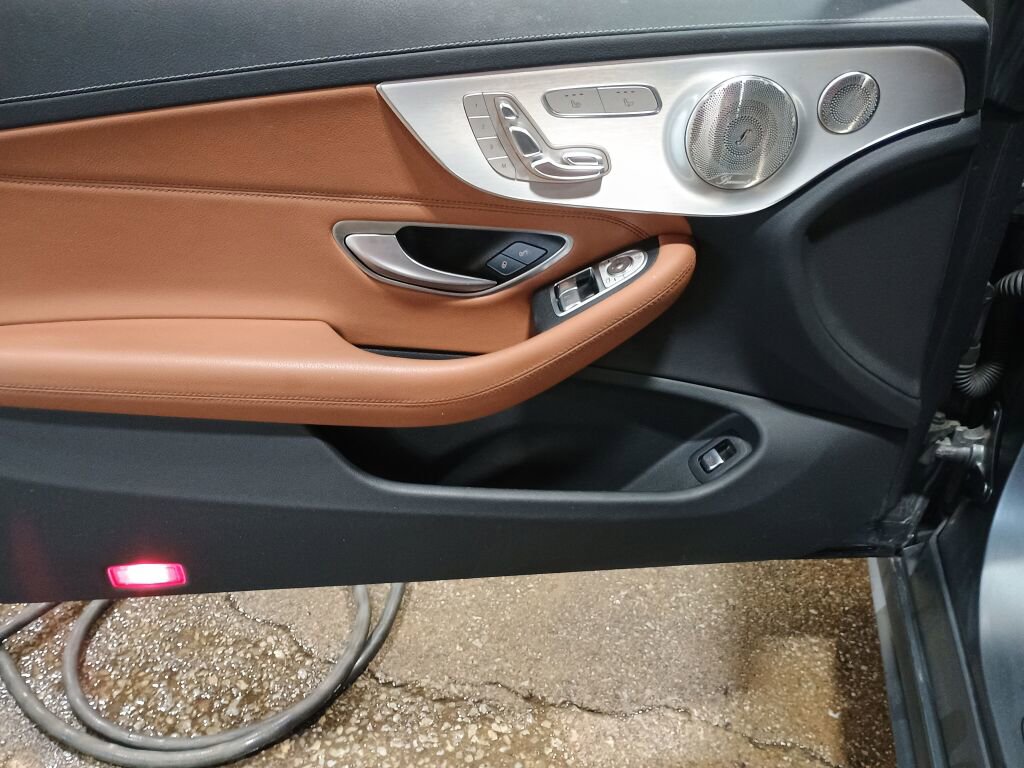 Used 2023 Mercedes-Benz C 300 4MATIC Coupe image 6