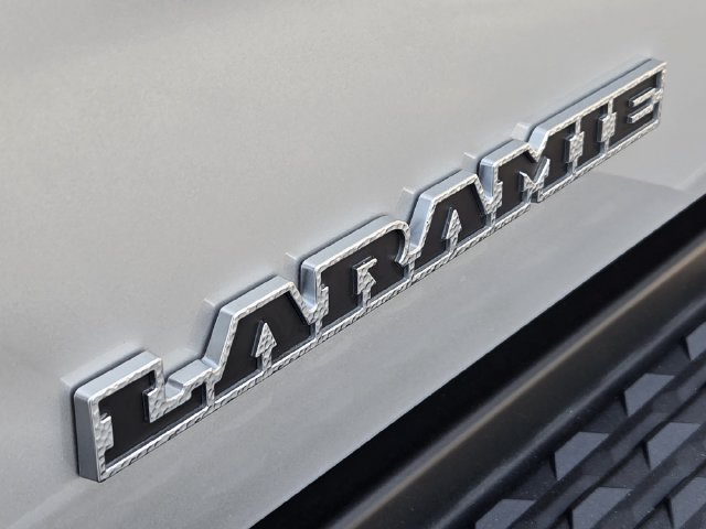 Used 2026 RAM 2500 Laramie AWD/4WD image 13