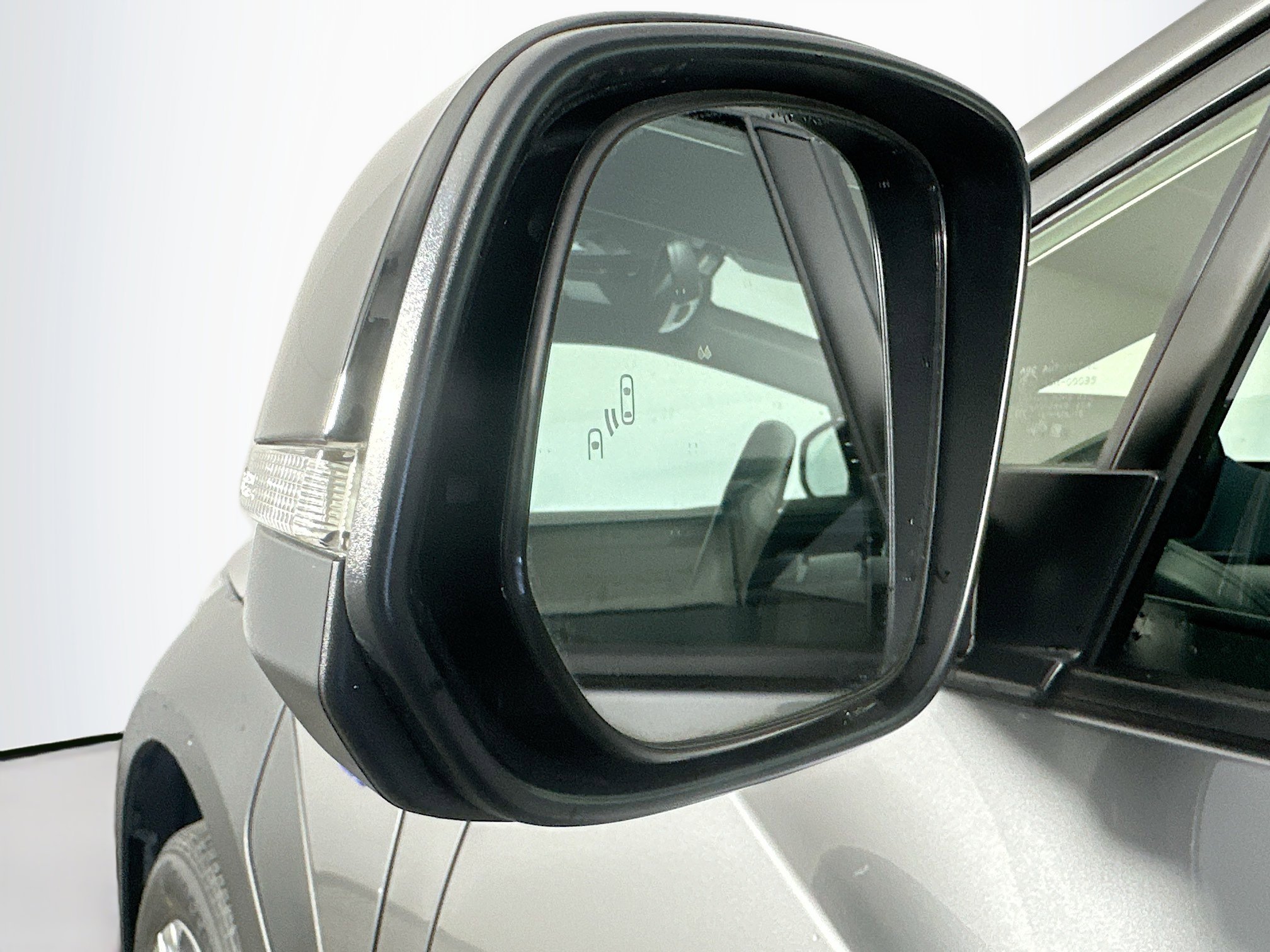 Used 2023 Subaru Solterra AWD image 16