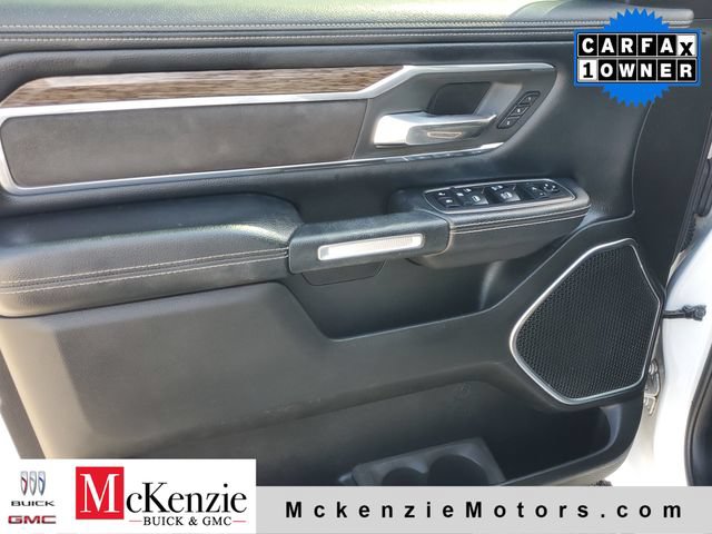 Used 2019 RAM 1500 Laramie AWD/4WD image 9