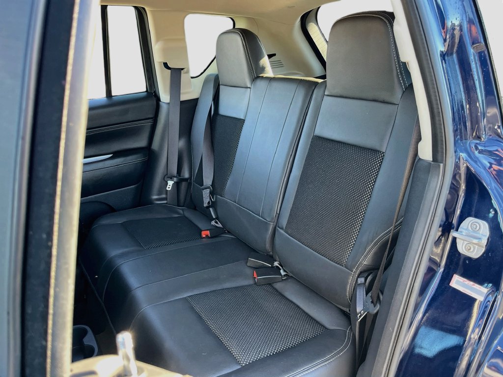 Used 2014 Jeep Compass Latitude FWD image 22