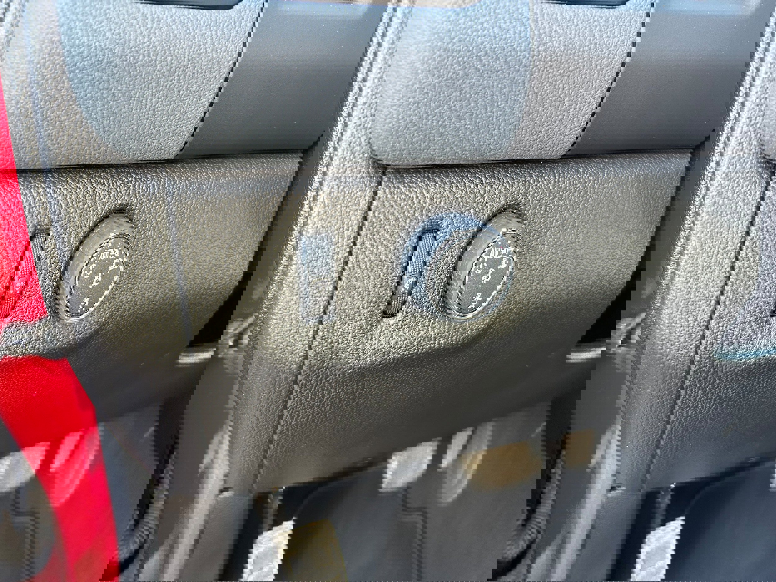 Used 2021 Chevrolet Colorado Z71 image 18