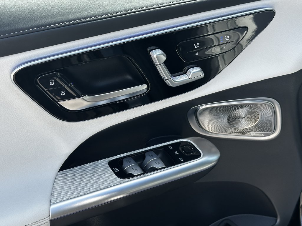 Certified 2025 Mercedes-Benz GLC 350e 4MATIC image 12
