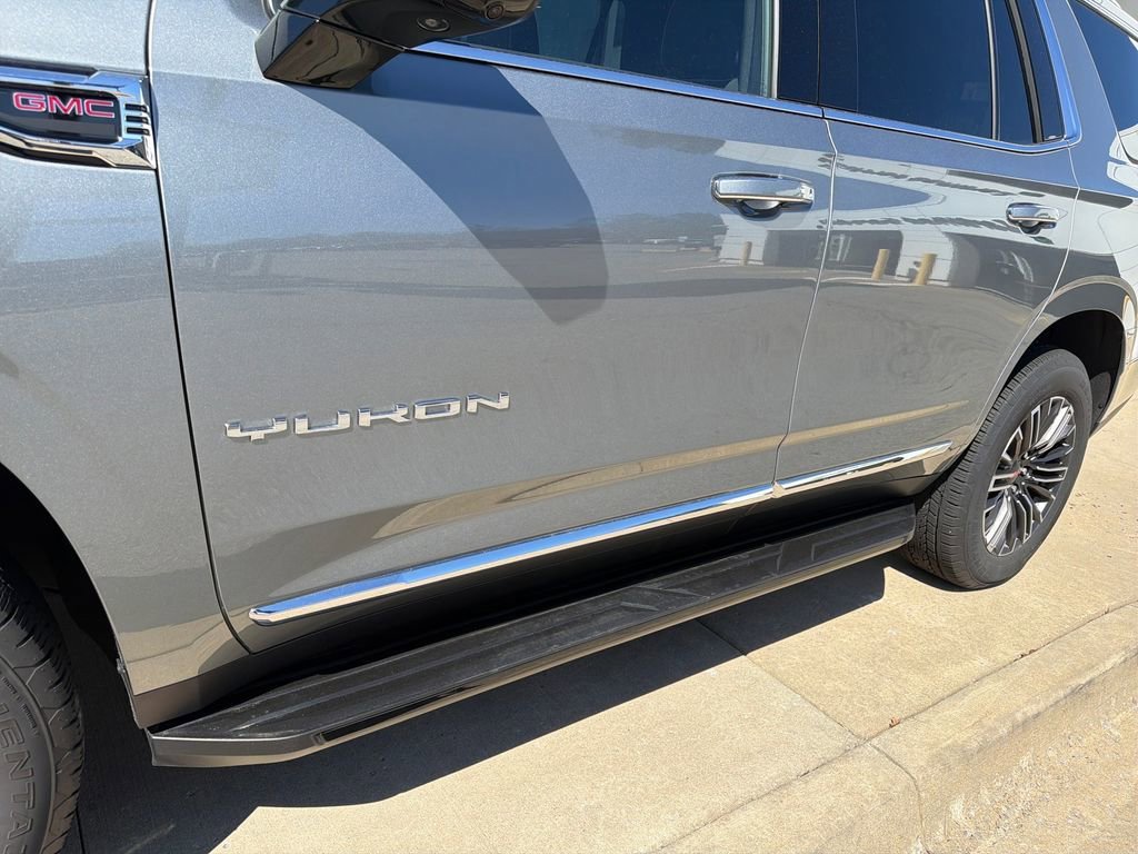 New 2026 GMC Yukon Elevation AWD/4WD image 9