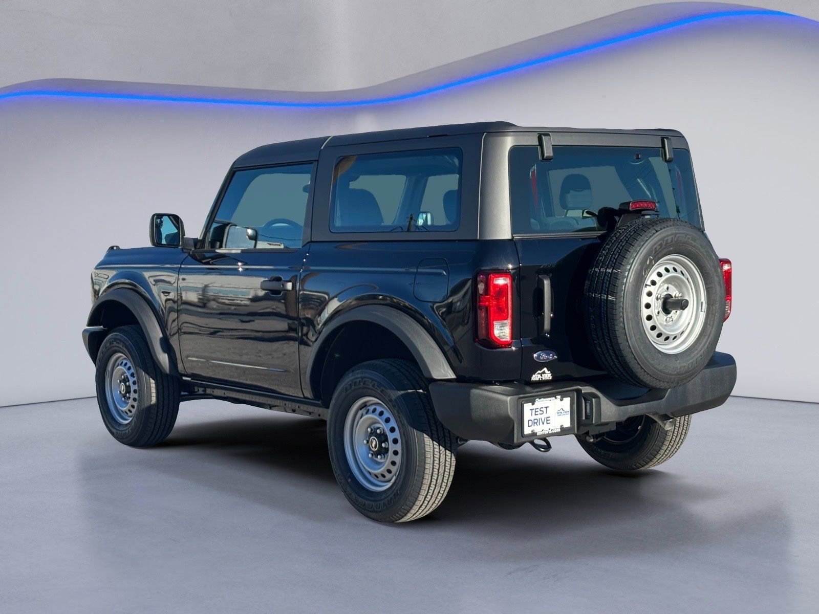 New 2025 Ford Bronco 2-Door AWD/4WD image 10