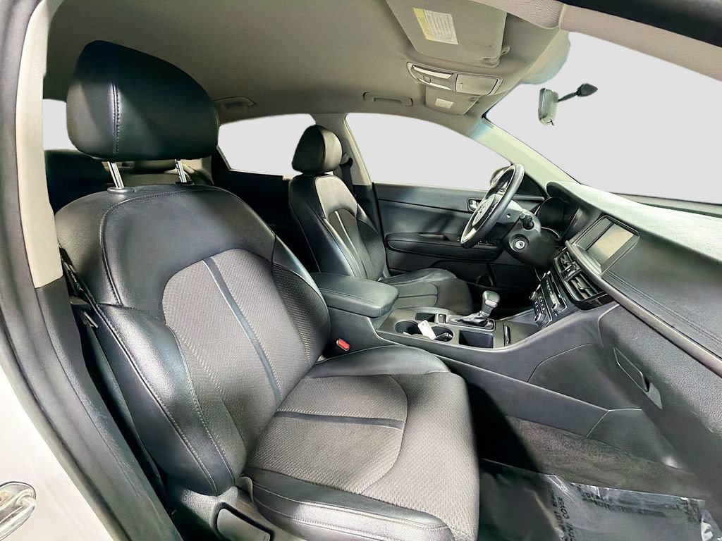 Used 2018 Kia Optima S FWD image 26