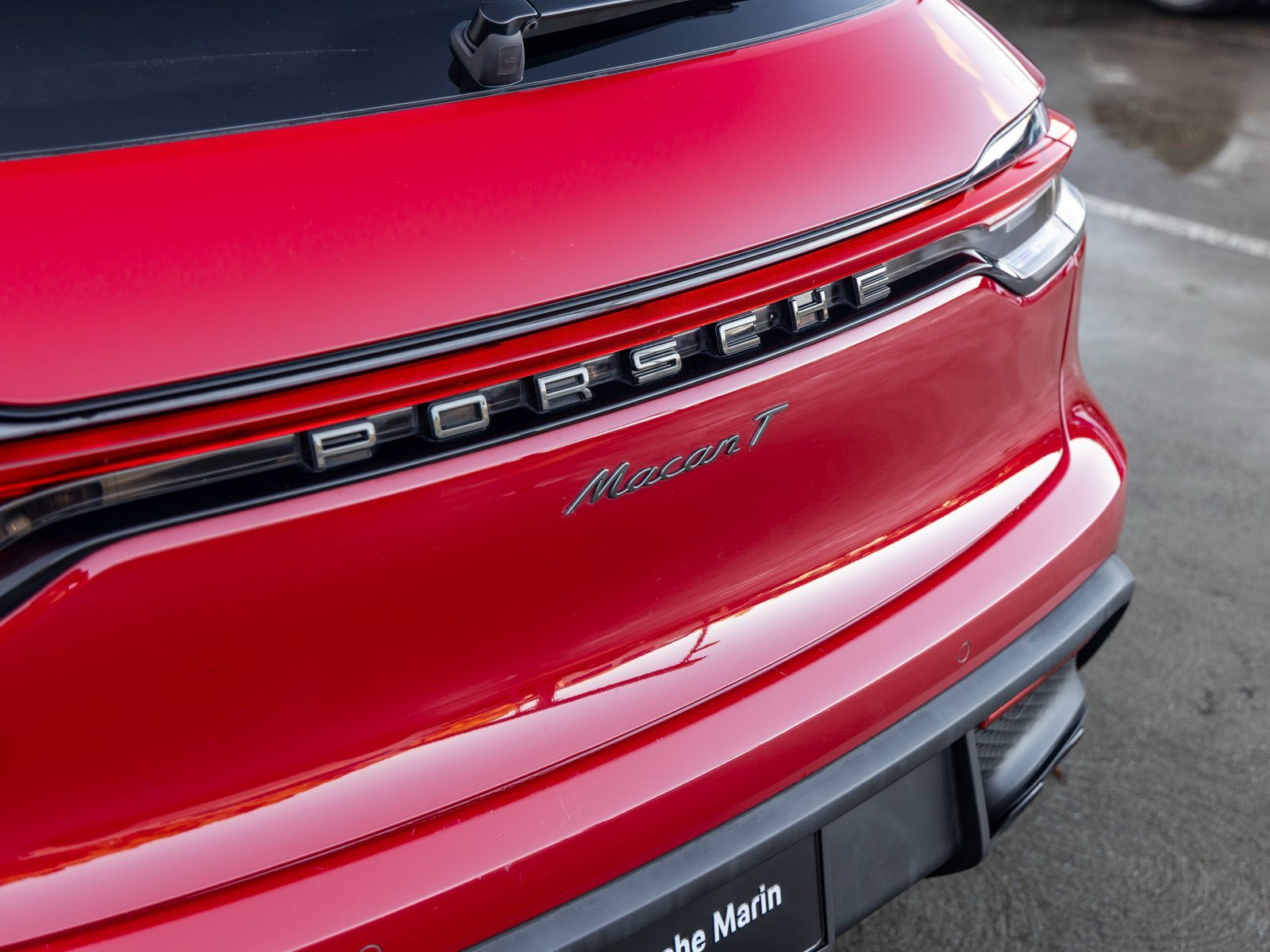 Certified 2024 Porsche Macan Turbo image 20