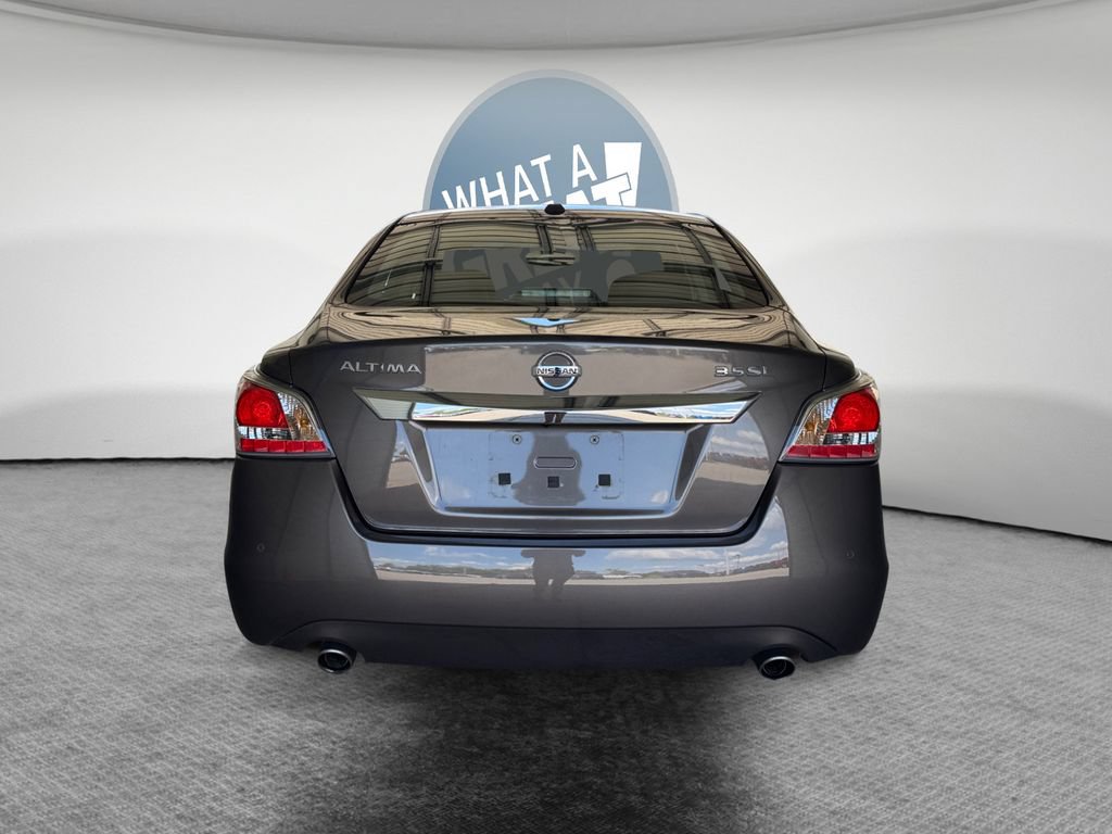Used 2015 Nissan Altima 3.5 SL FWD image 5