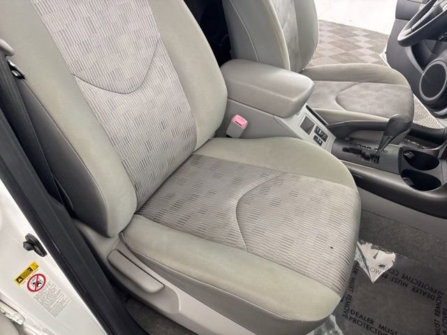 Used 2012 Toyota RAV4 4WD image 30