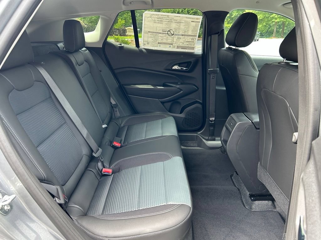 New 2026 Chevrolet Trax LT FWD image 36