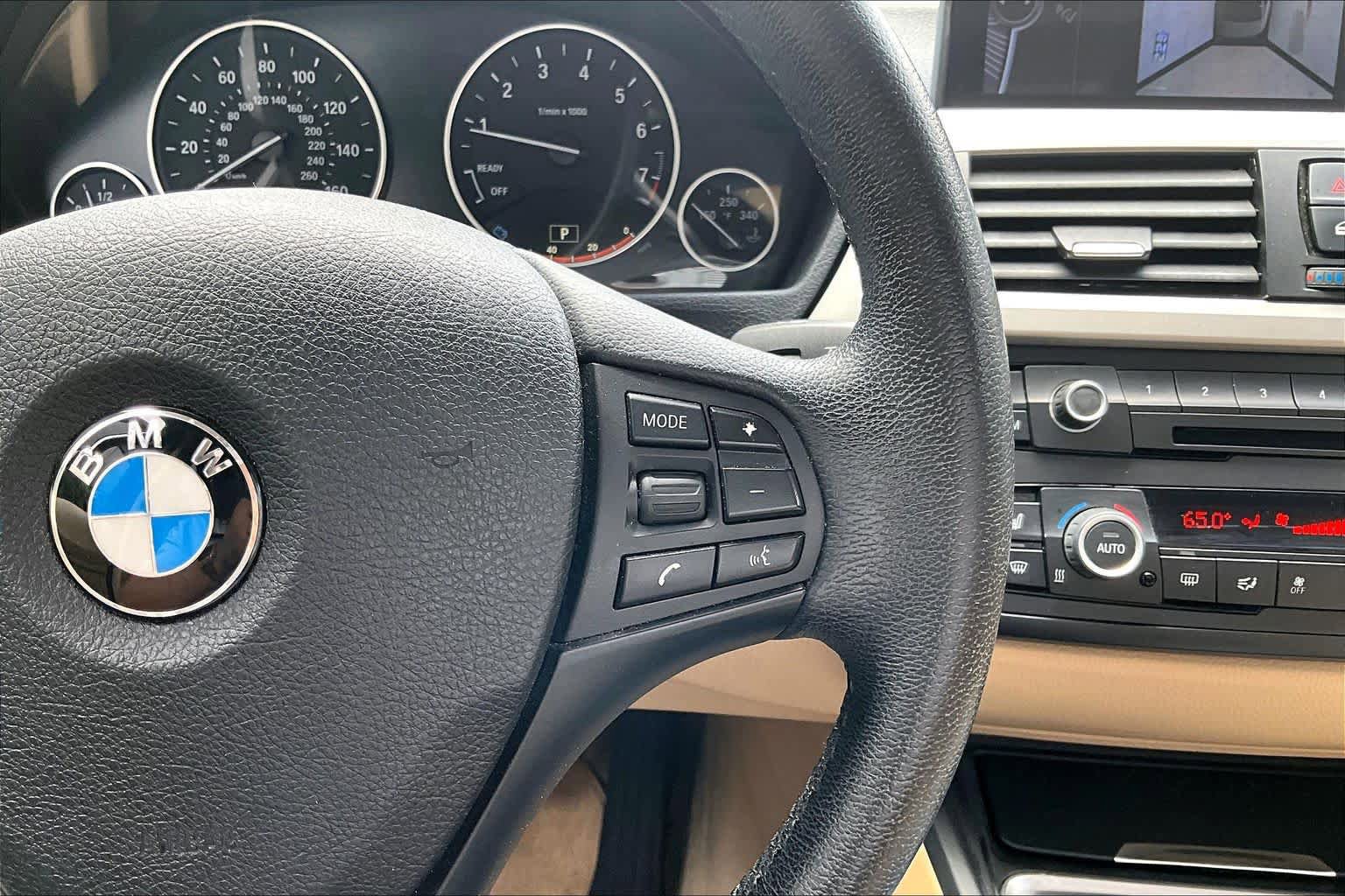 Used 2013 BMW 328i Sedan RWD image 25