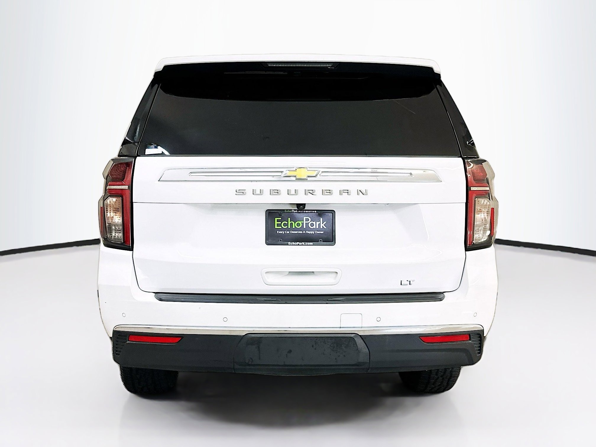 Used 2024 Chevrolet Suburban LT image 7