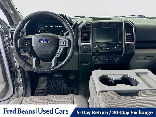 Used 2016 Ford F150 XLT w/ Equipment Group 302A Luxury image 22