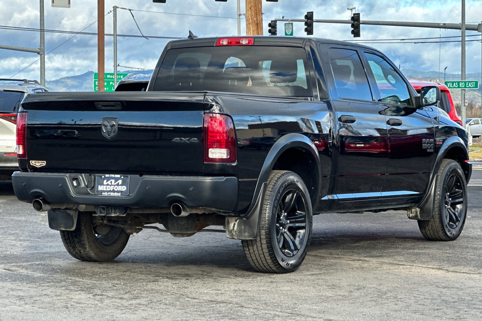 Used 2024 RAM 1500 Classic Warlock image 4