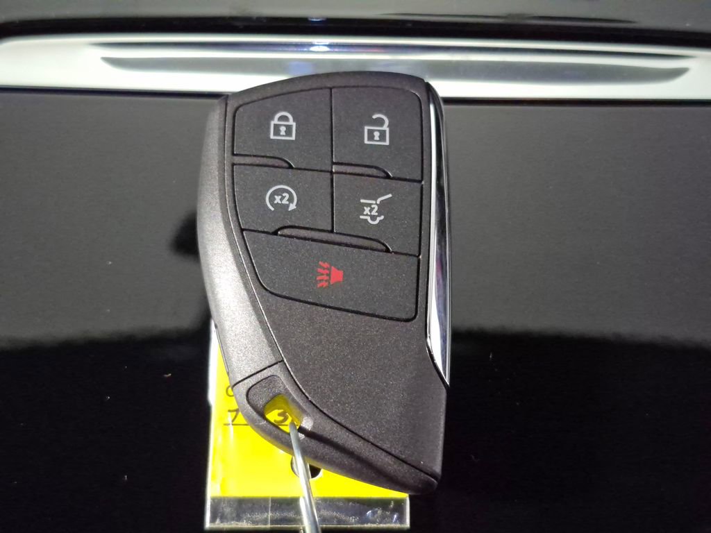 New 2026 Chevrolet Traverse Z71 w/ Driver Confidence Package AWD/4WD image 28