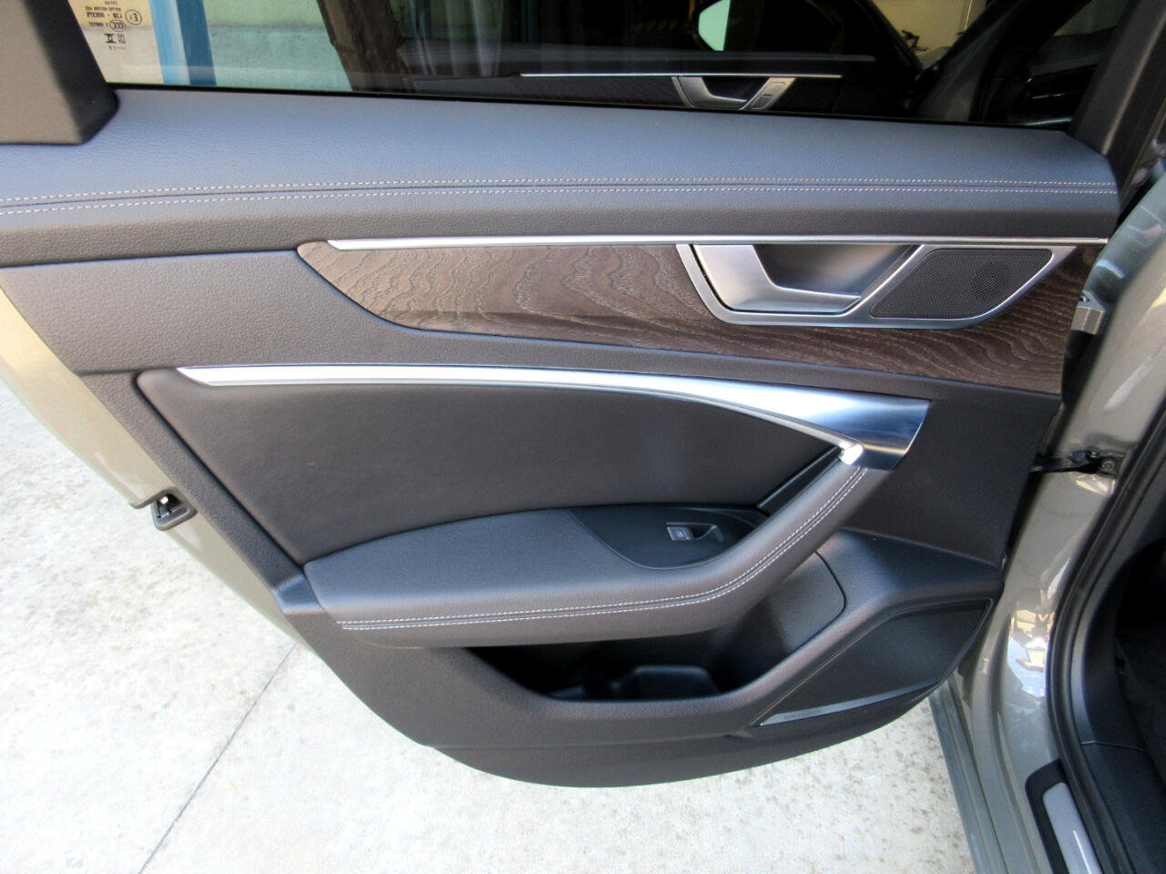 Used 2023 Audi A6 Premium Plus image 35