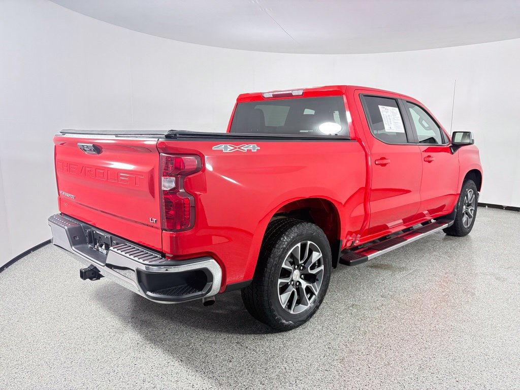 Used 2024 Chevrolet Silverado 1500 LT AWD/4WD image 7