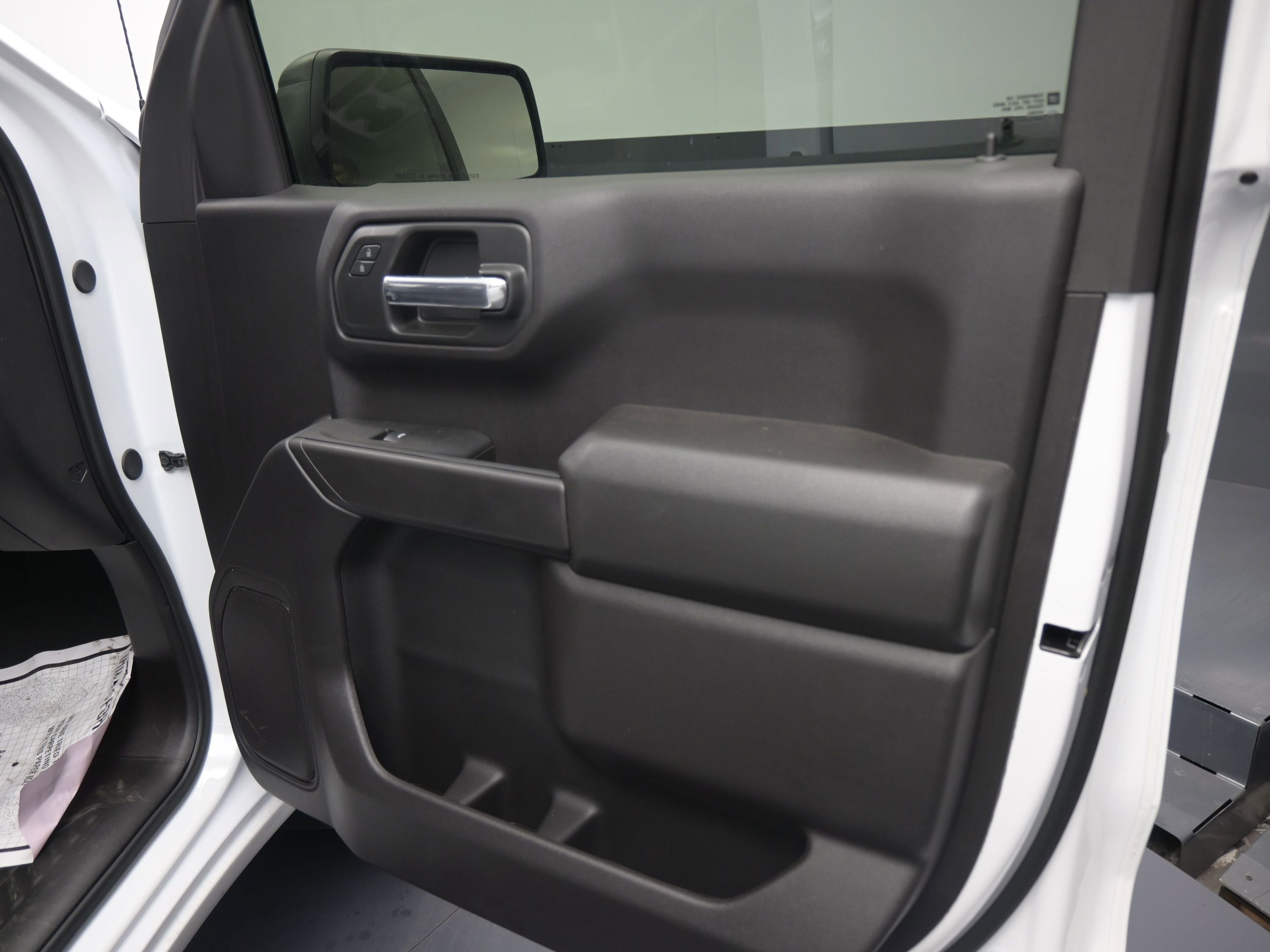 Used 2024 Chevrolet Silverado 1500 Custom Trail Boss w/ LPO, Dark Essentials Package image 36