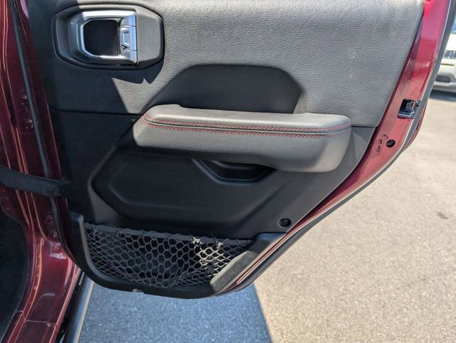 Used 2021 Jeep Wrangler Unlimited Rubicon AWD/4WD image 31