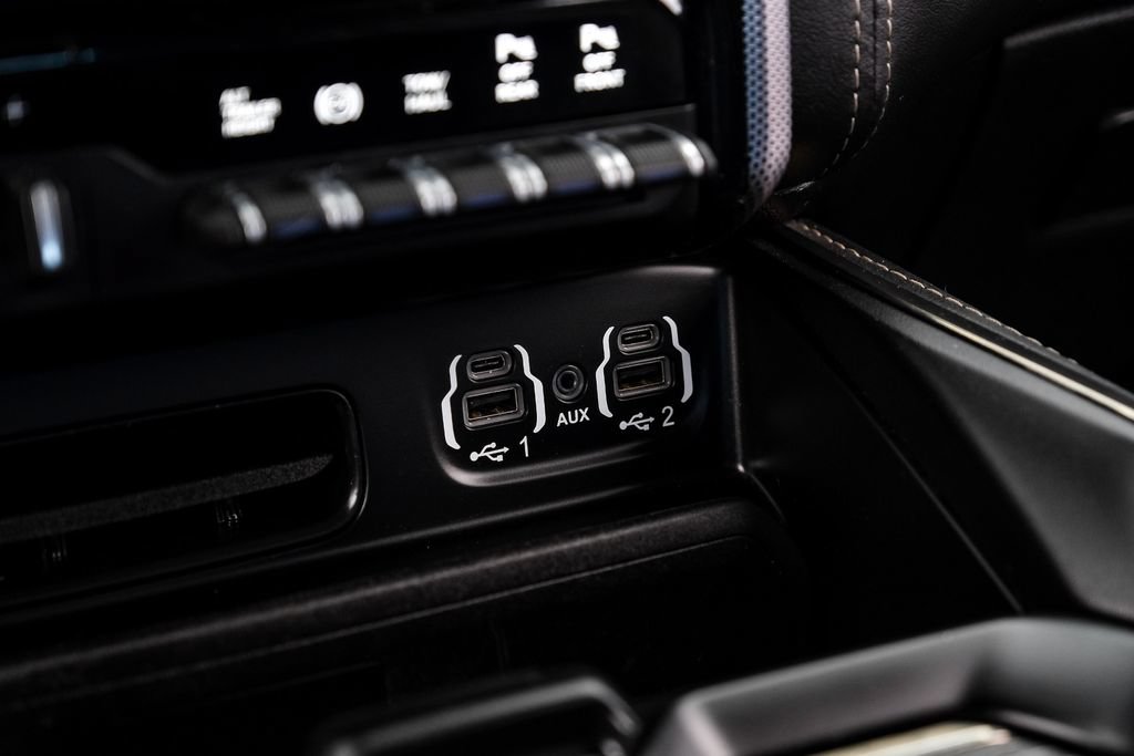 Used 2021 RAM 3500 Limited AWD/4WD image 28