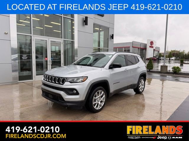 Used 2024 Jeep Compass Latitude