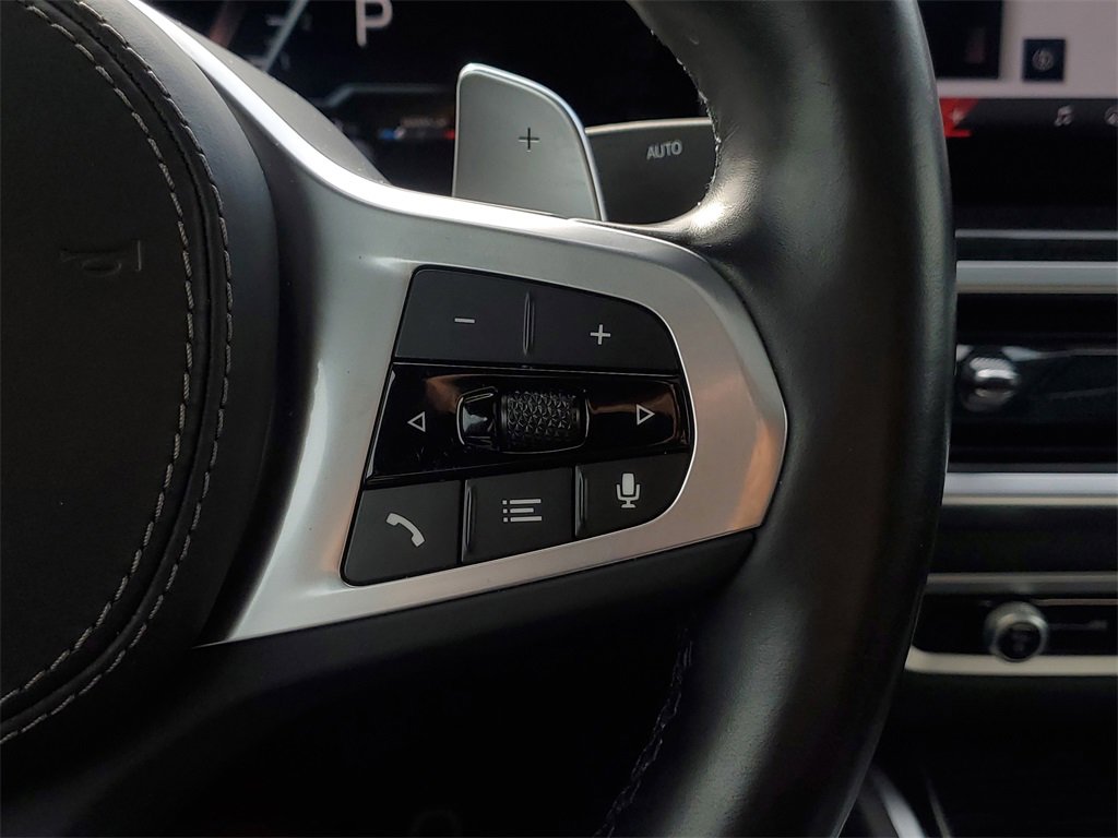 Used 2024 BMW X6 xDrive40i w/ Premium Package image 18