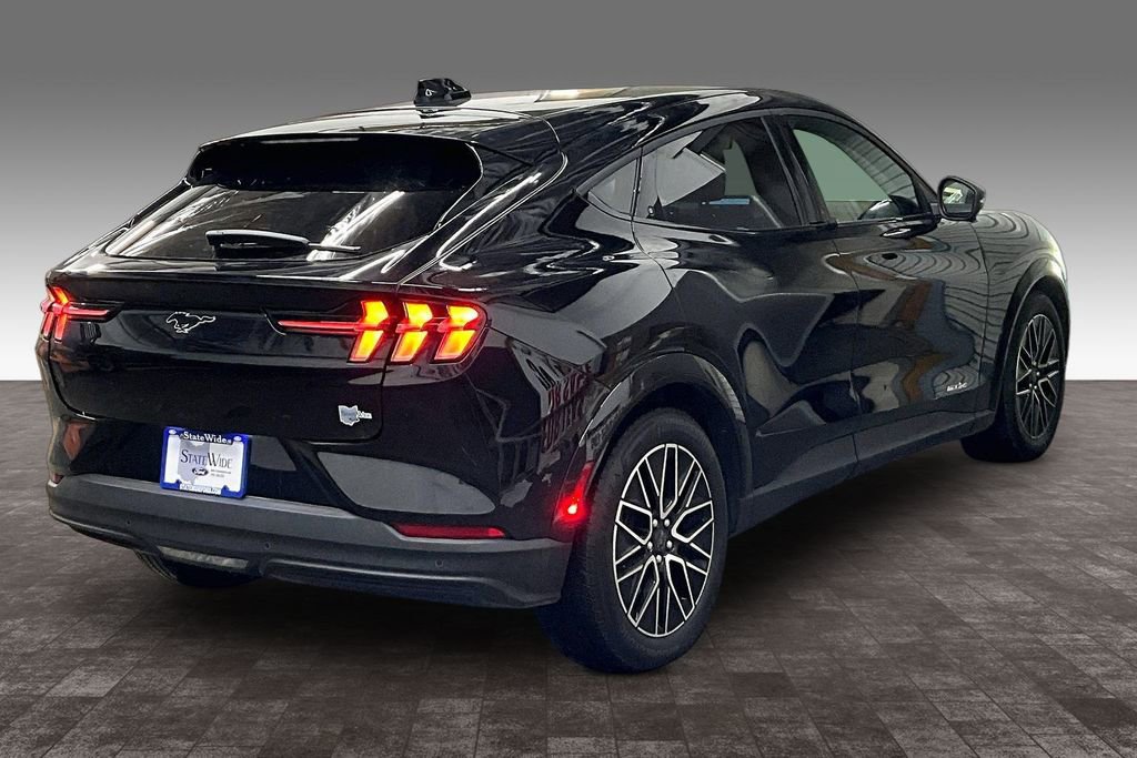 Used 2025 Ford Mustang Mach-E Premium image 28