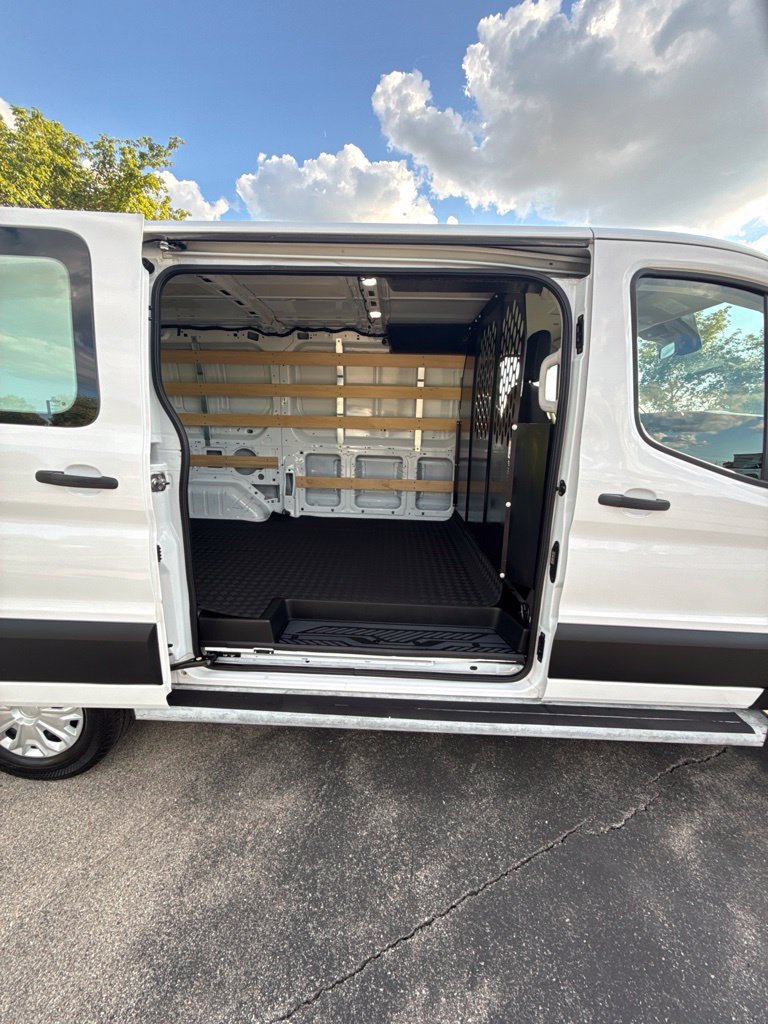 Used 2025 Ford Transit 250 Low Roof w/ Exterior Upgrade Package RWD image 16