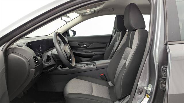 Used 2026 Nissan Sentra SV w/ Floor Mat Package FWD image 14