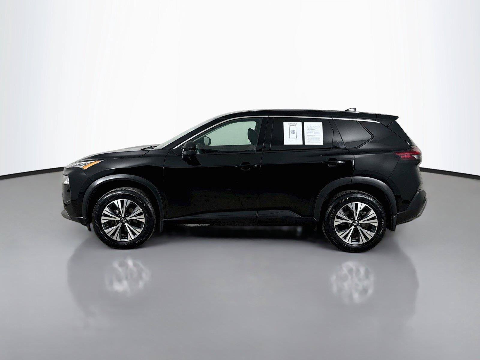 Used 2021 Nissan Rogue SV AWD/4WD image 9