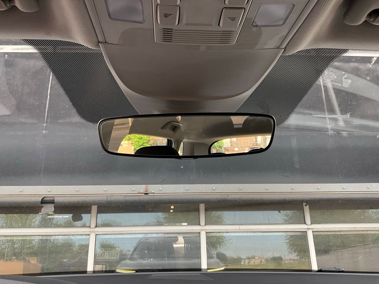 Used 2025 Volkswagen Taos S image 16