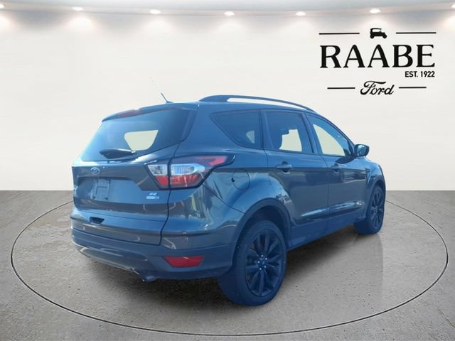 Used 2018 Ford Escape SE w/ SE Sport Appearance Package AWD/4WD image 10