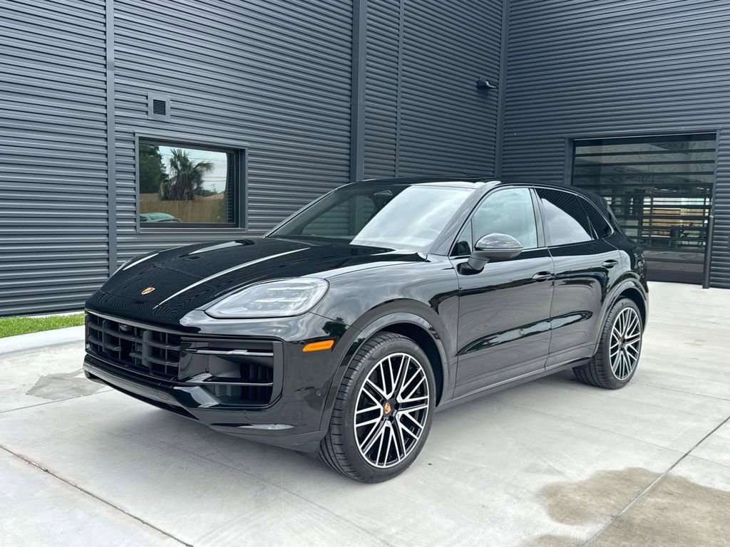 New 2026 Porsche Cayenne AWD/4WD image 1